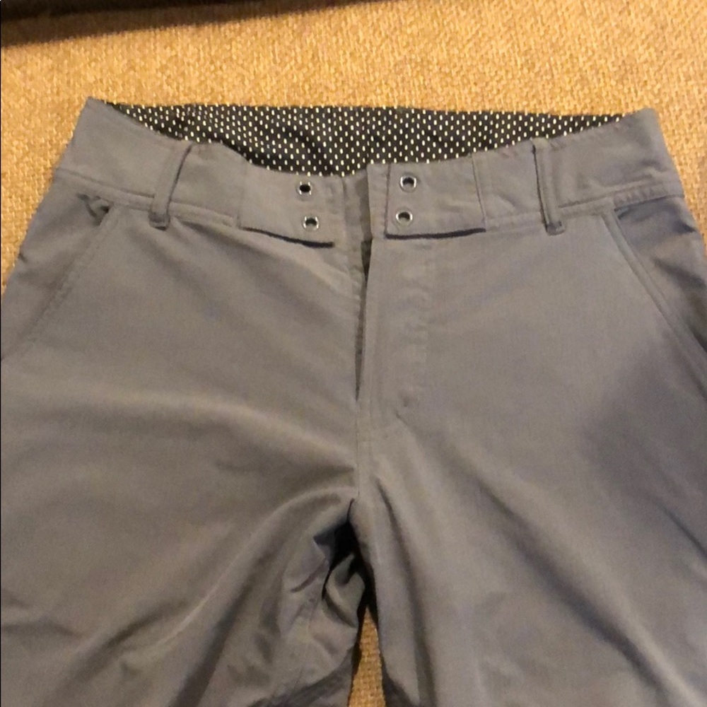 Lululemon men’s commuter pants